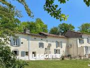 Maison 8 pièces 240 m²