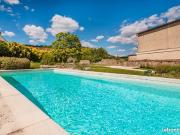 Maison 8 pièces 240 m²