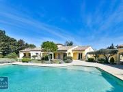 Maison 8 pièces 240 m²