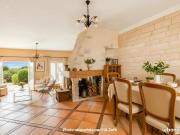 Maison 8 pièces 240 m²