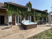 Maison 8 pièces 240 m²