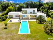 Maison 8 pièces 240 m²