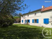 Maison 8 pièces 240 m²