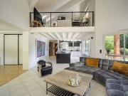 Maison 8 pièces 240 m²