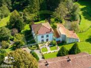 Maison 8 pièces 241 m²