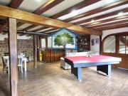 Maison 8 pièces 241 m²