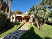 Maison 8 pièces 241 m²