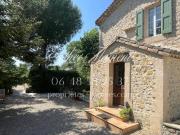 Maison 8 pièces 242 m²