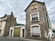 Maison 8 pièces 242 m²