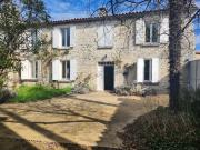 Maison 8 pièces 242 m²