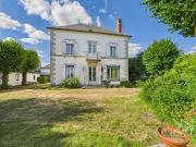 Maison 8 pièces 244 m²