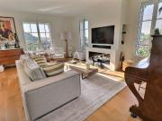 Maison 8 pièces 245 m²