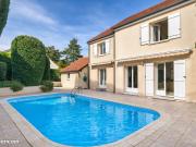 Maison 8 pièces 245 m²