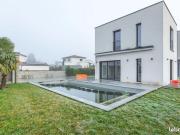 Maison 8 pièces 246 m²