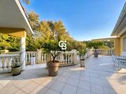 Maison 8 pièces 248 m²