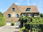 Maison 8 pièces 250 m²