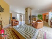 Maison 8 pièces 250 m²