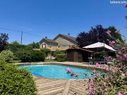 Maison 8 pièces 250 m²