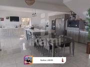 Maison 8 pièces 250 m²