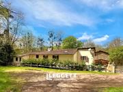 Maison 8 pièces 250 m²