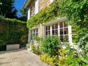Maison 8 pièces 250 m²