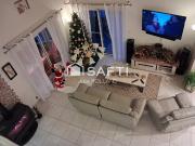 Maison 8 pièces 250 m²