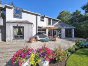 Maison 8 pièces 250 m²