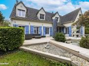 Maison 8 pièces 250 m²