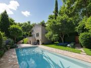 Maison 8 pièces 250 m²