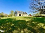 Maison 8 pièces 250 m²