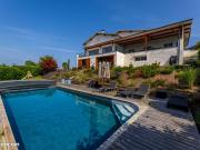 Maison 8 pièces 250 m²