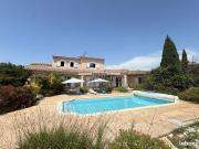Maison 8 pièces 252 m²