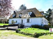 Maison 8 pièces 252 m²
