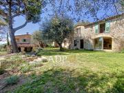 Maison 8 pièces 255 m²