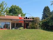 Maison 8 pièces 257 m²