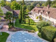 Maison 8 pièces 258 m²