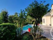 Maison 8 pièces 259 m²
