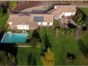 Maison 8 pièces 259 m²