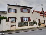 Maison 8 pièces 260 m²