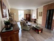 Maison 8 pièces 260 m²