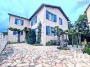 Maison 8 pièces 262 m²