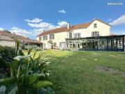 Maison 8 pièces 263 m² Maison 8 pièces 263 m²