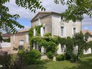 Maison 8 pièces 267 m²