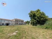 Maison 8 pièces 268 m²