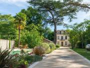 Maison 8 pièces 270 m²