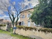 Maison 8 pièces 270 m²