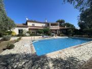 Maison 8 pièces 270 m²