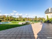 Maison 8 pièces 270 m²