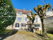 Maison 8 pièces 270 m²