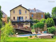 Maison 8 pièces 270 m²